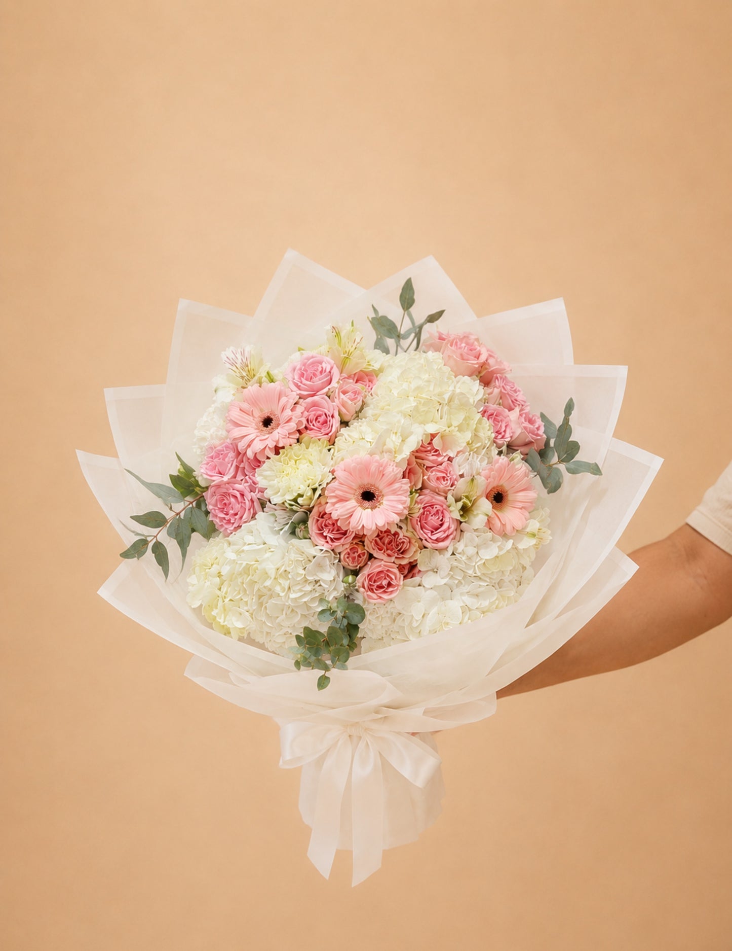 Rosé Elegance™ – Pink Roses & White Hydrangeas
