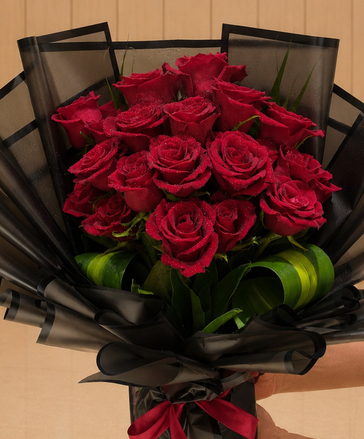Crimson Desire™ – Long Stem Red Roses
