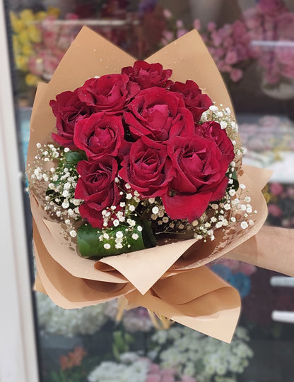 Rustic Rouge™ – 11 Red Roses