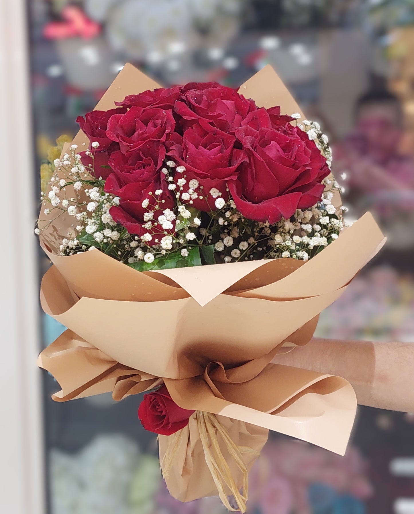 Rustic Rouge™ – 11 Red Roses