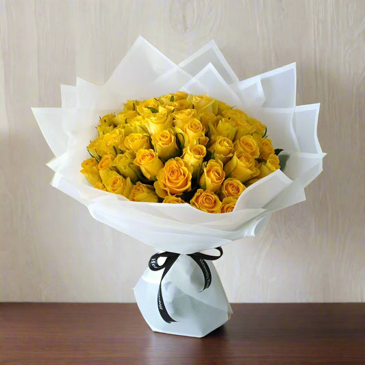 Golden Glow™ – 50 Yellow Roses